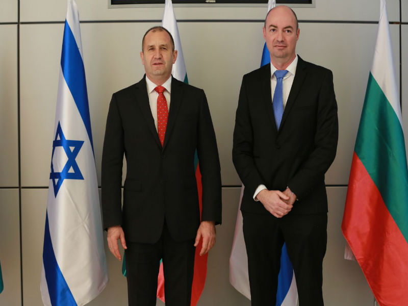 Bulgarian Pres. Rumen Radev and INCD Director Yigal Unna